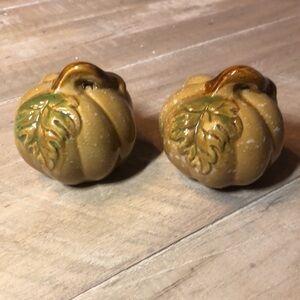 Pumpkins Ceramic Decorations NWT Set of 2 🍂